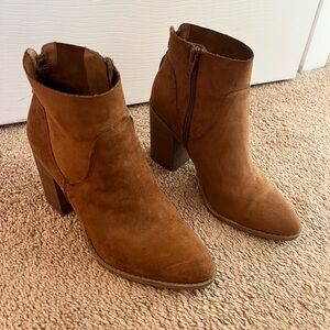 Brown Target boots size 7